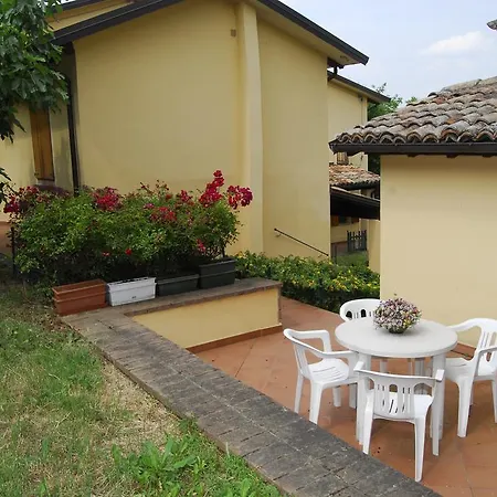 La Pilastrina Bed & Breakfast